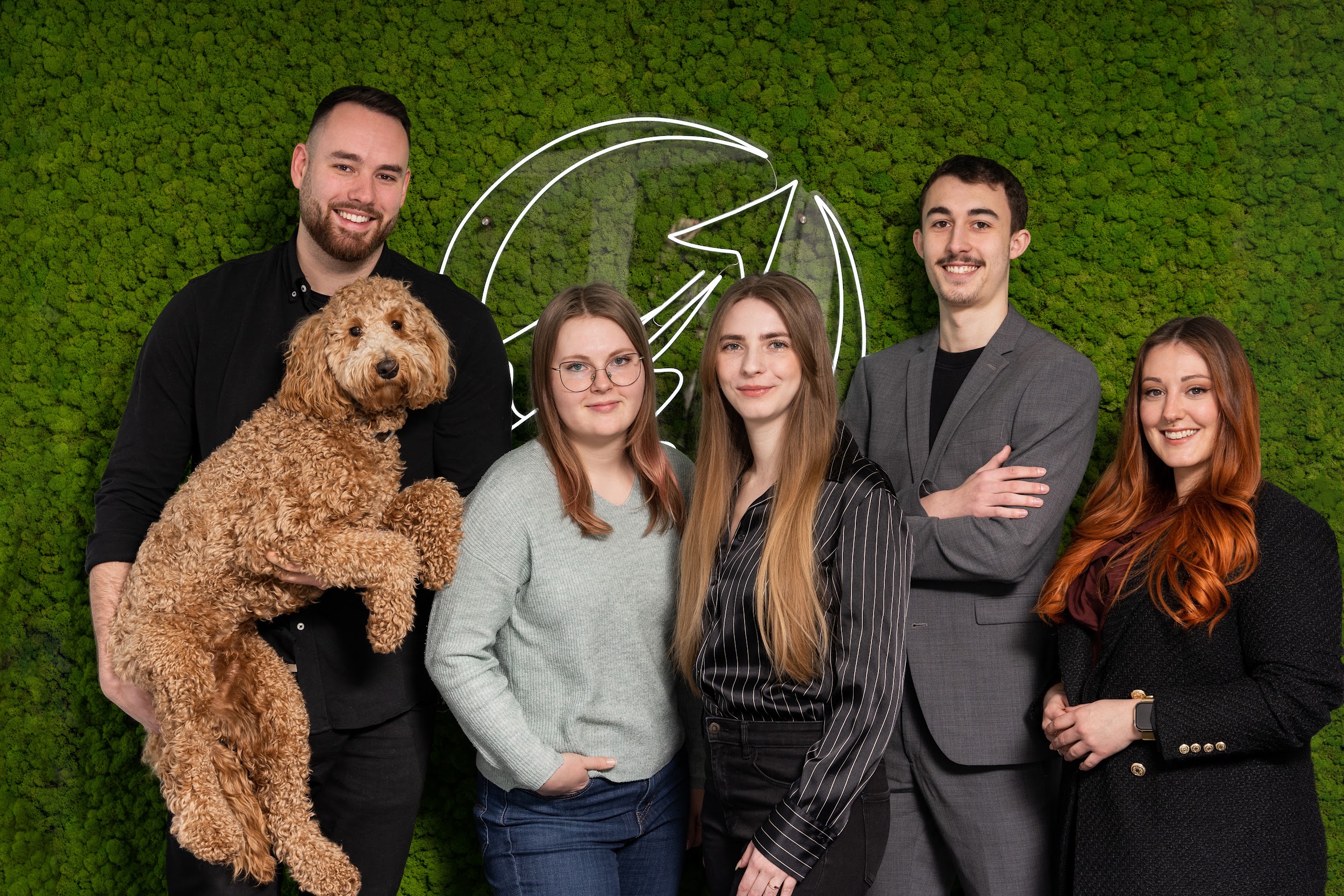 687e7dd16e5fd0aea7162f7a_682f2717e5d623946f632cc8_7M302989 687e7dd16e5fd0aea7162f7a_682f2717e5d623946f632cc8_7M302989